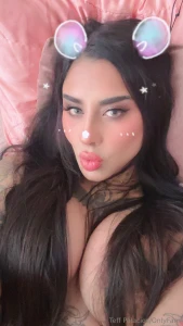 Hola mis amores bellos besito donde m s les guste