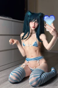 Would you like to pat me on the head or scratch my belly 3 fyp selfie