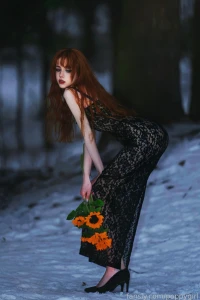 Fyp selfie redhead longhair pale young petite smalltits legs heels ff part 2