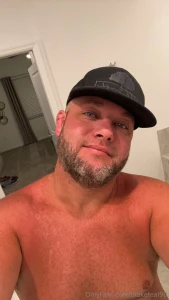 Folks to tip 15 gets a 500 package of whey bj video i have in my phone part 3