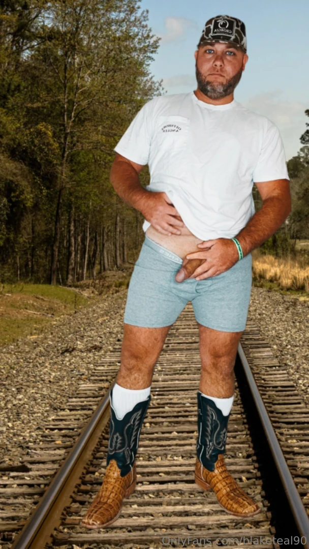 Who don t love a bluecollar boy that s a little part 1 