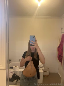 I just got home from uni and i filmed something super naughty while i