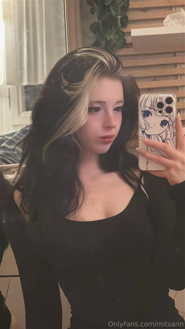 Do you ever think about how good i d look in your lap 