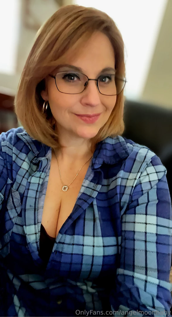 It won t let me upload videos for some reason so you re gonna jerk off part 2 