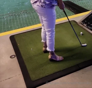 I m terrible at golf lol