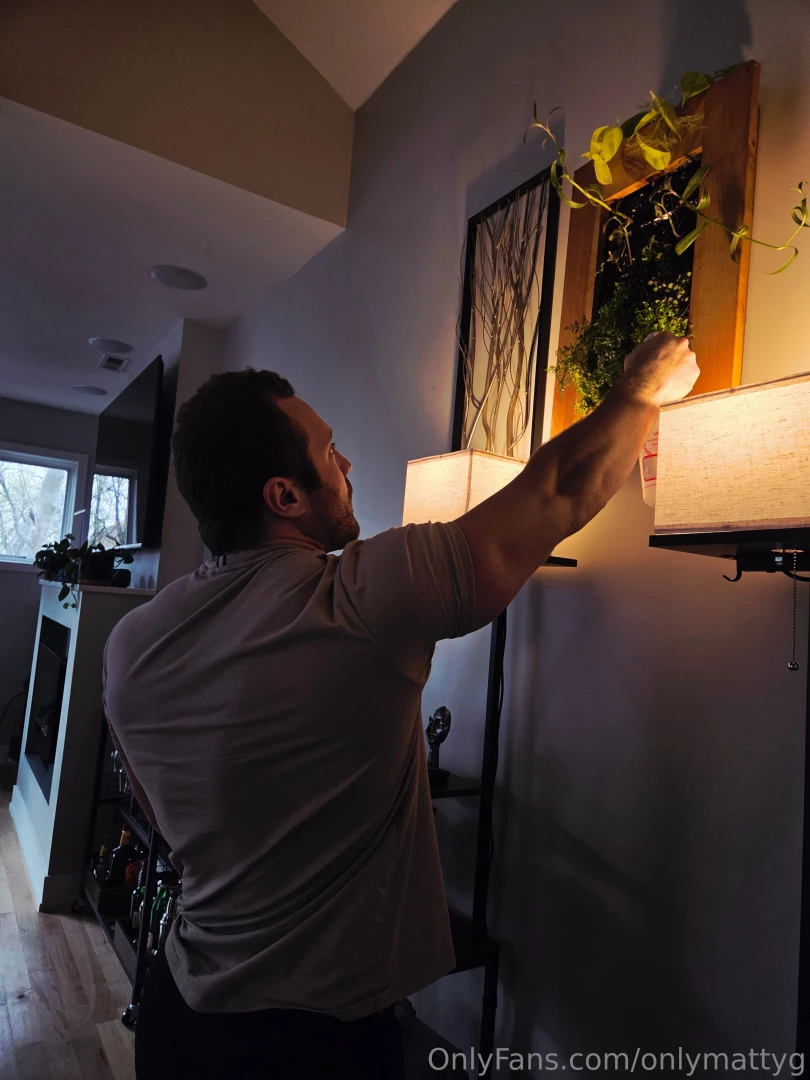 Keeping my babies hydrated one spritz at a time want to get misted too 