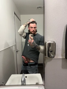 Just in a mood per usual come put your mouth on it for me