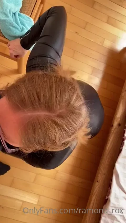 Forgot to post this one yesterday with the other catsuit videos - 