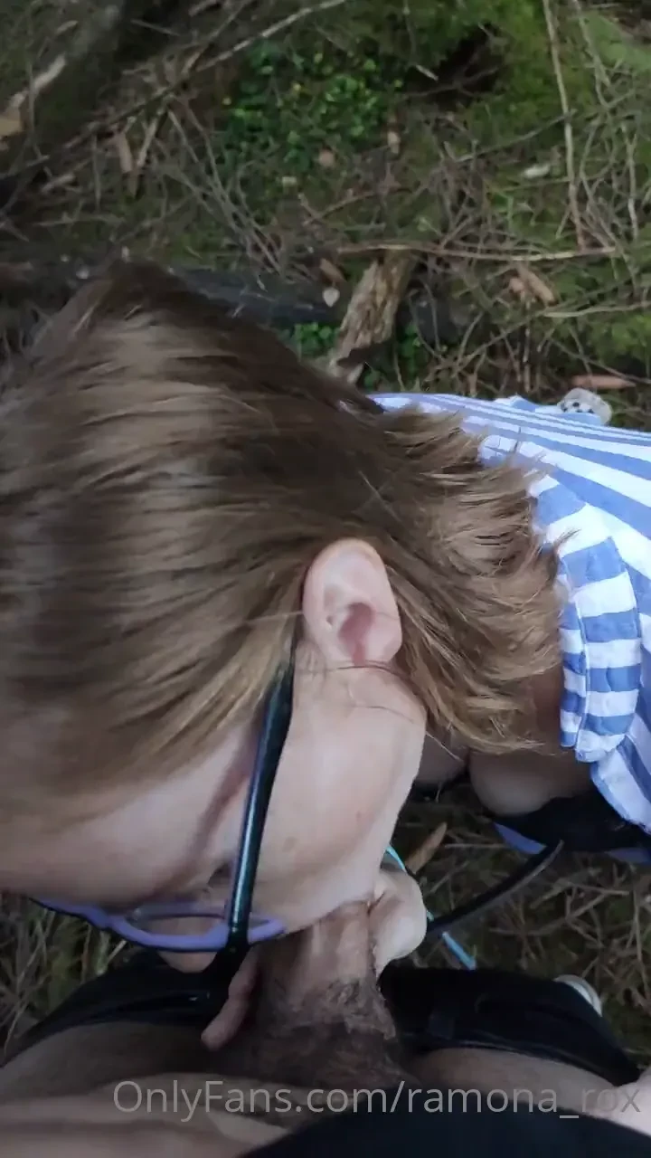 What s a better break in the middle of a 10km hike than a bj we had 