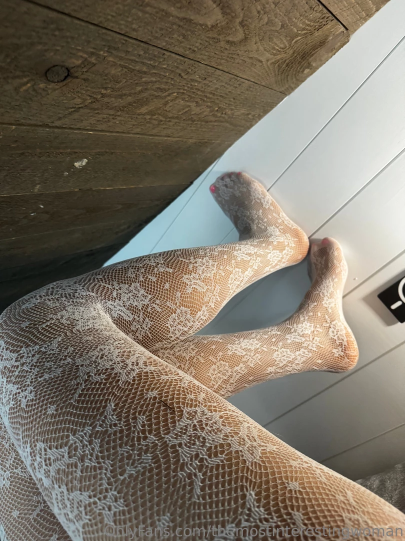 Because sometimes all you need is some alone time and hot new gloves 