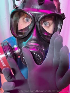Stay tuned tonight for some gasmask play my brain was racing after
