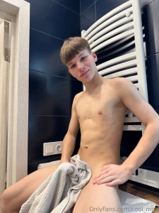 Hung and happy part 1