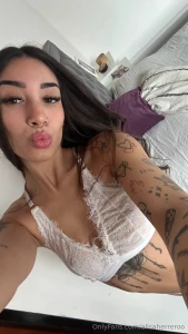 No soy tu novia pero te beso mejor que ella