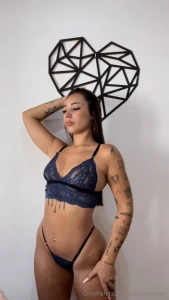 Confianza no es creerse perfecta es saber que no necesitas serlo para