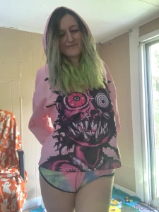 The hubby surprised me w a new hoodie for my collection he loves