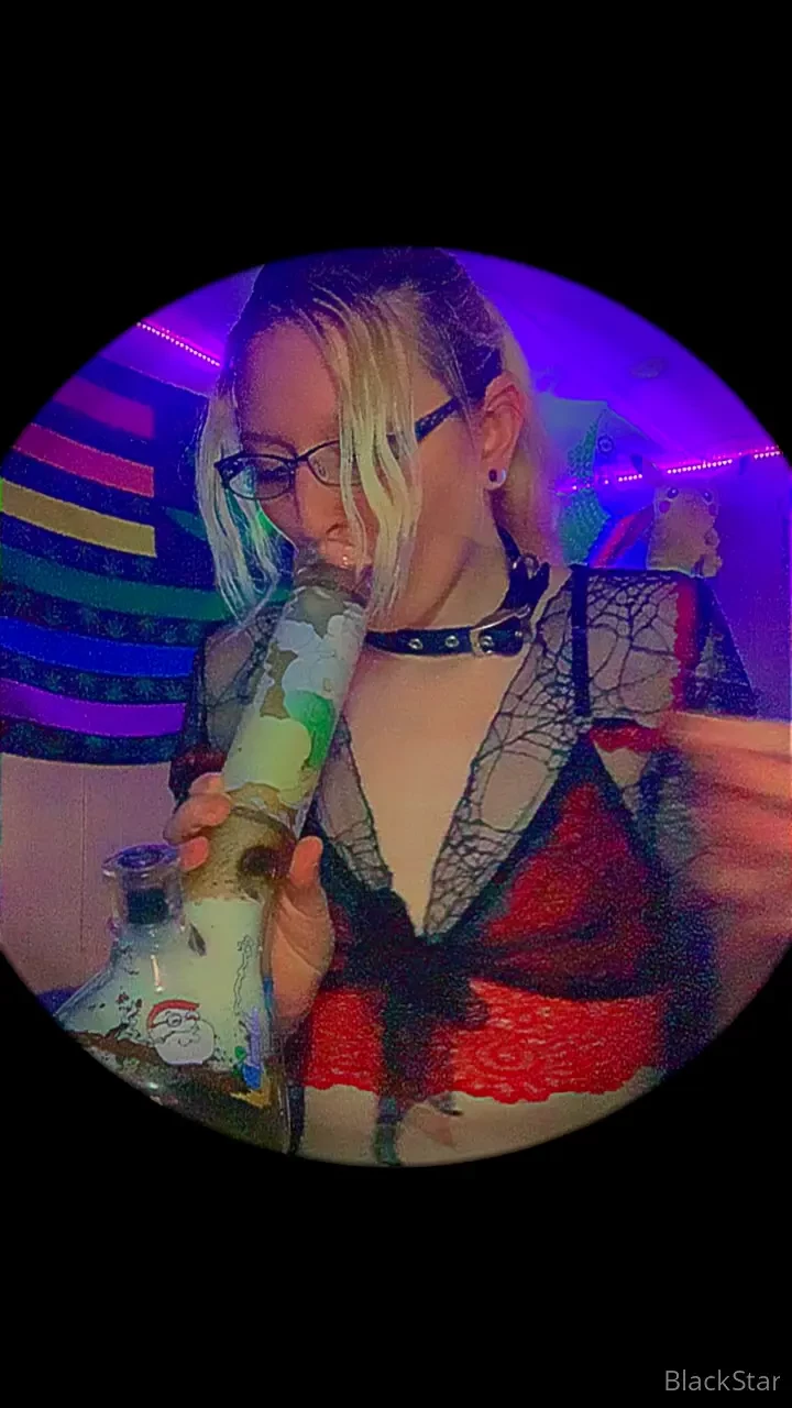 Going to be posting tonight on main account cum be the first 2 see new 