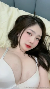 One glance one touch and you ll never forget me promise gt lt