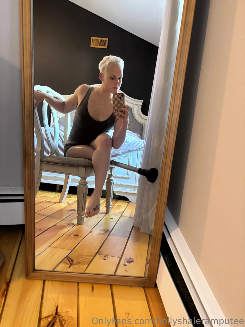 Ok peg-leg lovers help i am an ak not an easy peasy bk so this is the 