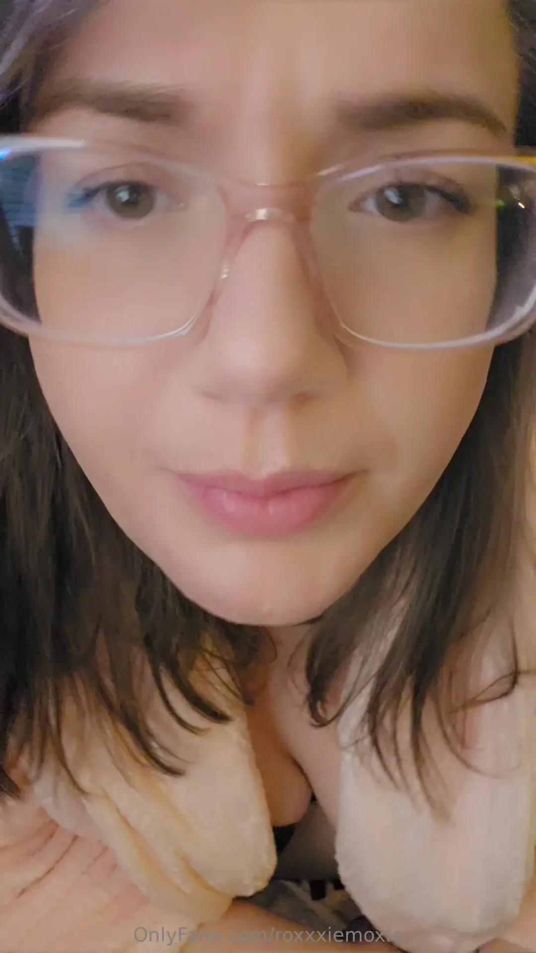 Goddess reminds you what your fucking place is 