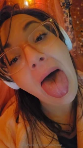 When daddy says open your fucking mouth you open your fucking mouth