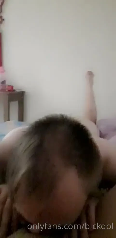 He still licked my pussy even though he got allergic reaction poor boi 