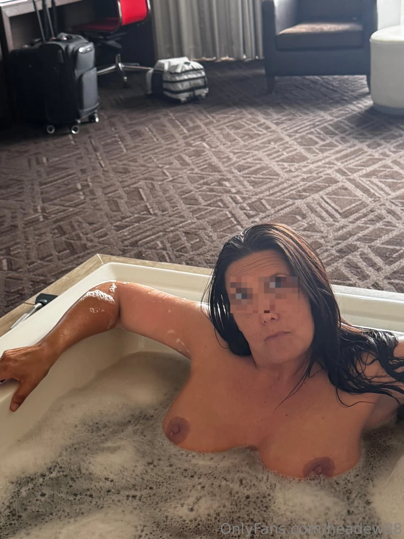 Big soaking tub check camera check horny wife check 