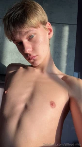 Who s gonna come suck my dick part 2