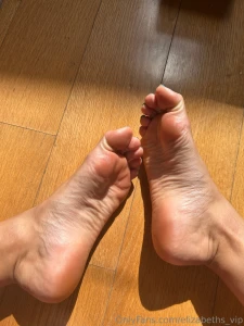 My ankles deserve to be decorated don t you think tip so i can draw part 2
