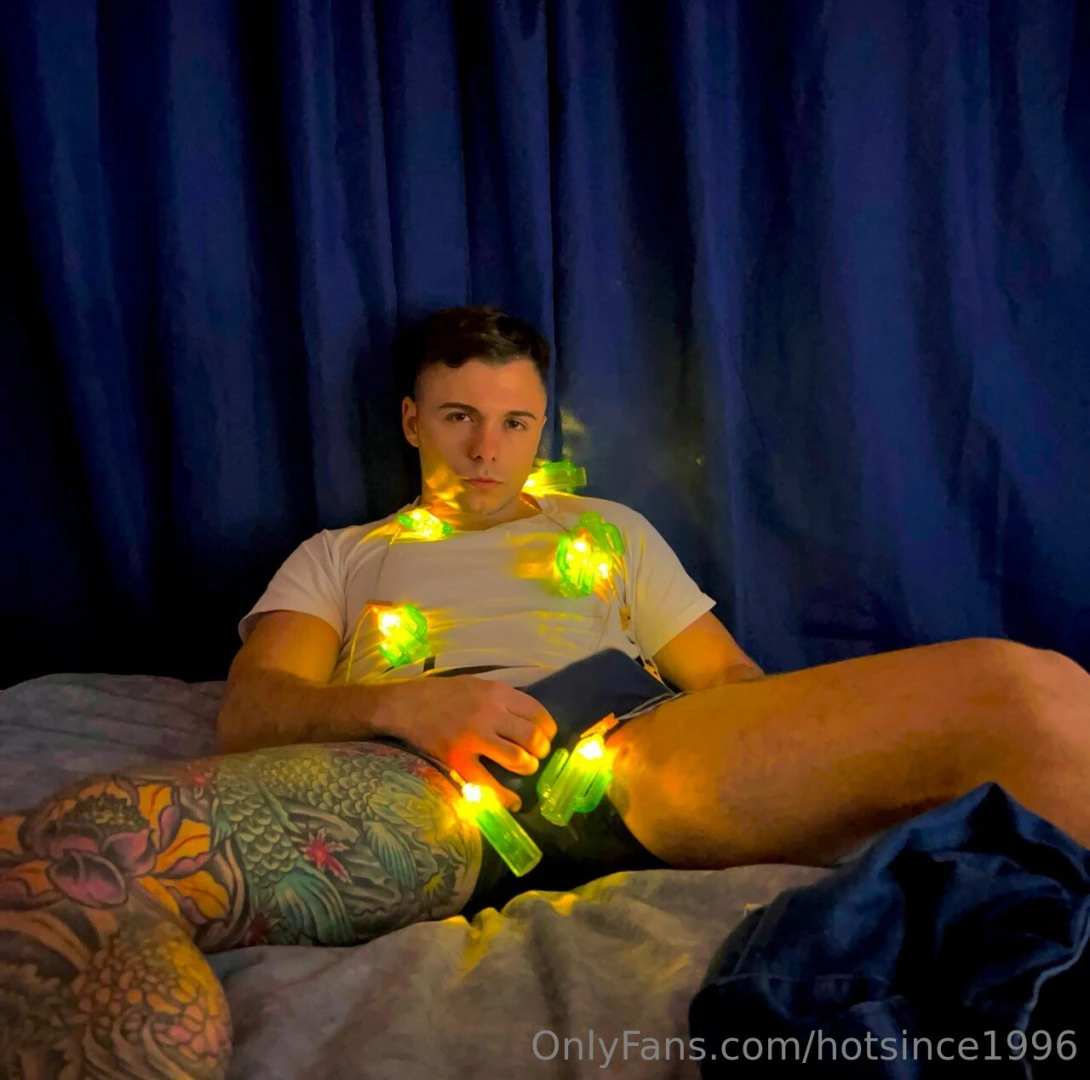 Free page tattoo_boy30 tattoo_boy30 custom videos masturbation hot part 6 