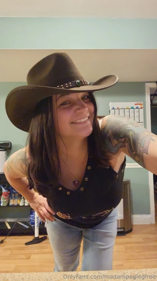 You know you want more of me more of my stump more of my toes more of 