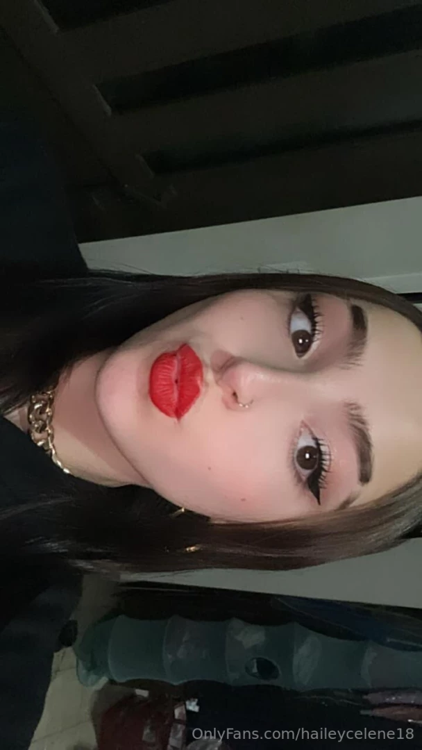 Me with makeup this was 3 days ago 