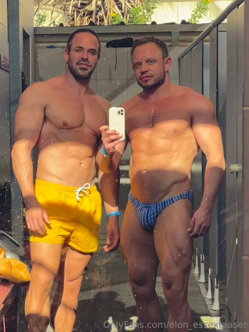 Hot day subscribe to our vip page elon_essex only for 3 for the first 