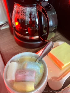 Sweet morning turned all the way up