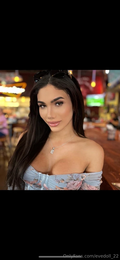 Sweet like honey but i might just sting 