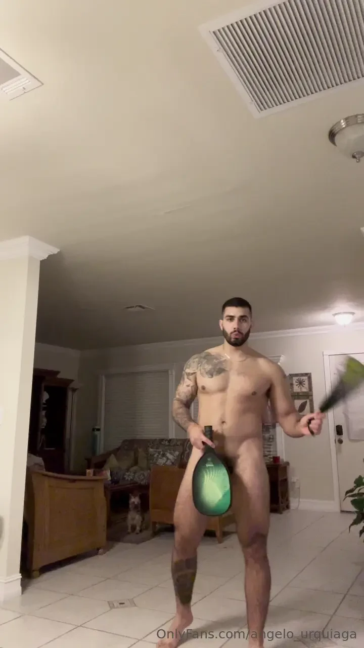 Who wants to play a match with me 