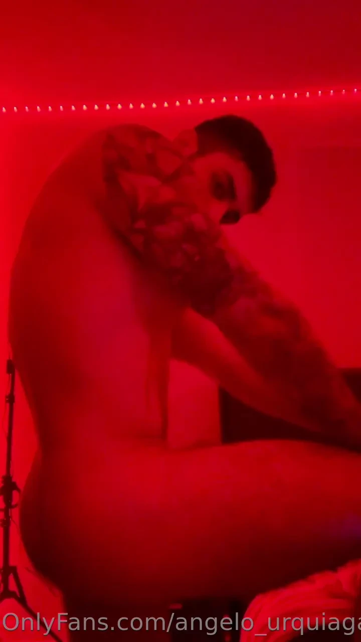 Like all the posts if you want me to publish a complete video dancing 