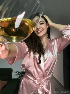 I notice the little things and i love the ones who pay attention to me part 1