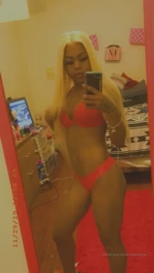 I miss being a sexy ass blonde what do you think