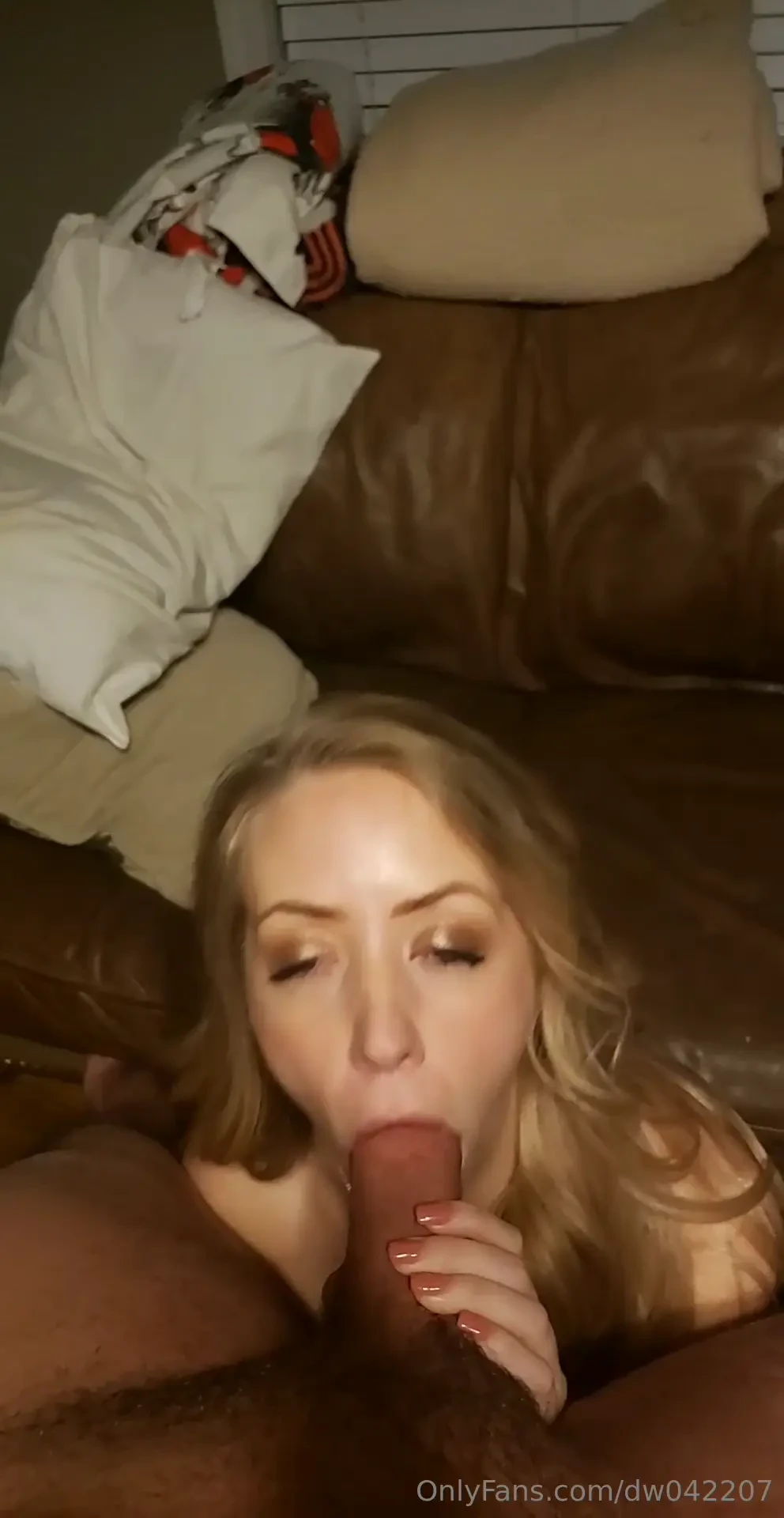 Some hot ass fuck and blowjob videos 