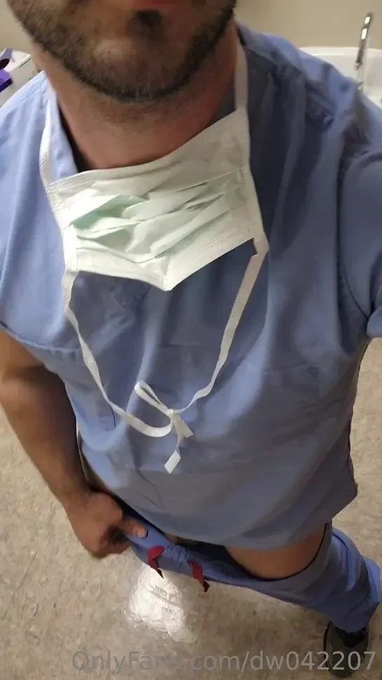 Mmmm came so hard at work part 1 