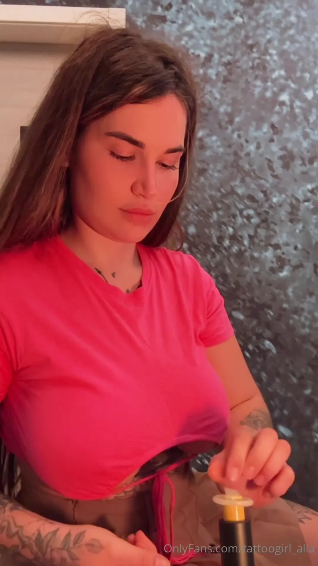 I like to be naughty when no one sees 