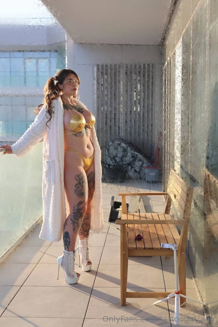 Discover access to my secret and behind-the-scenes content only with 