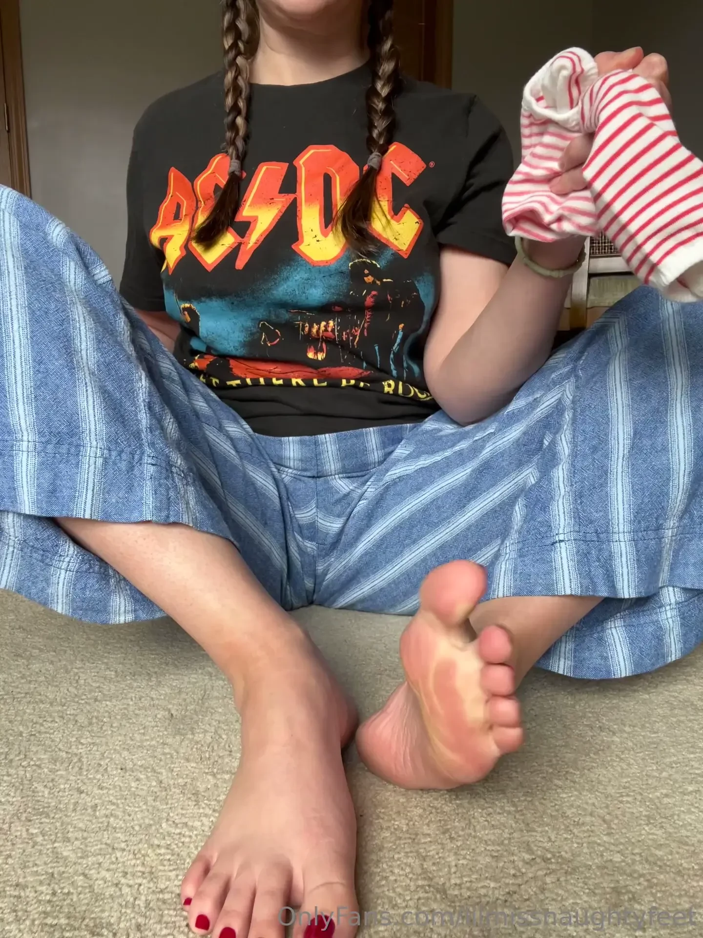 Dm me your naughty secrets and i ll tell you one of mine 