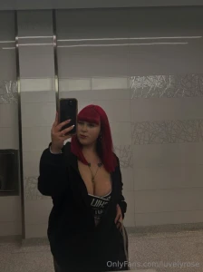 How i look picking you up from the airport lt 3 part 1