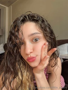 I m the kind of girl your mom warned you about and you love it