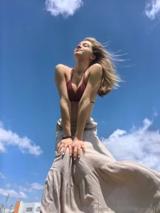 What s the first word that comes to mind when you see me be nice