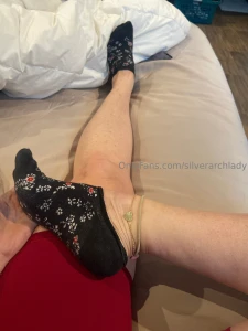 I want u to take my socks off with your mouth