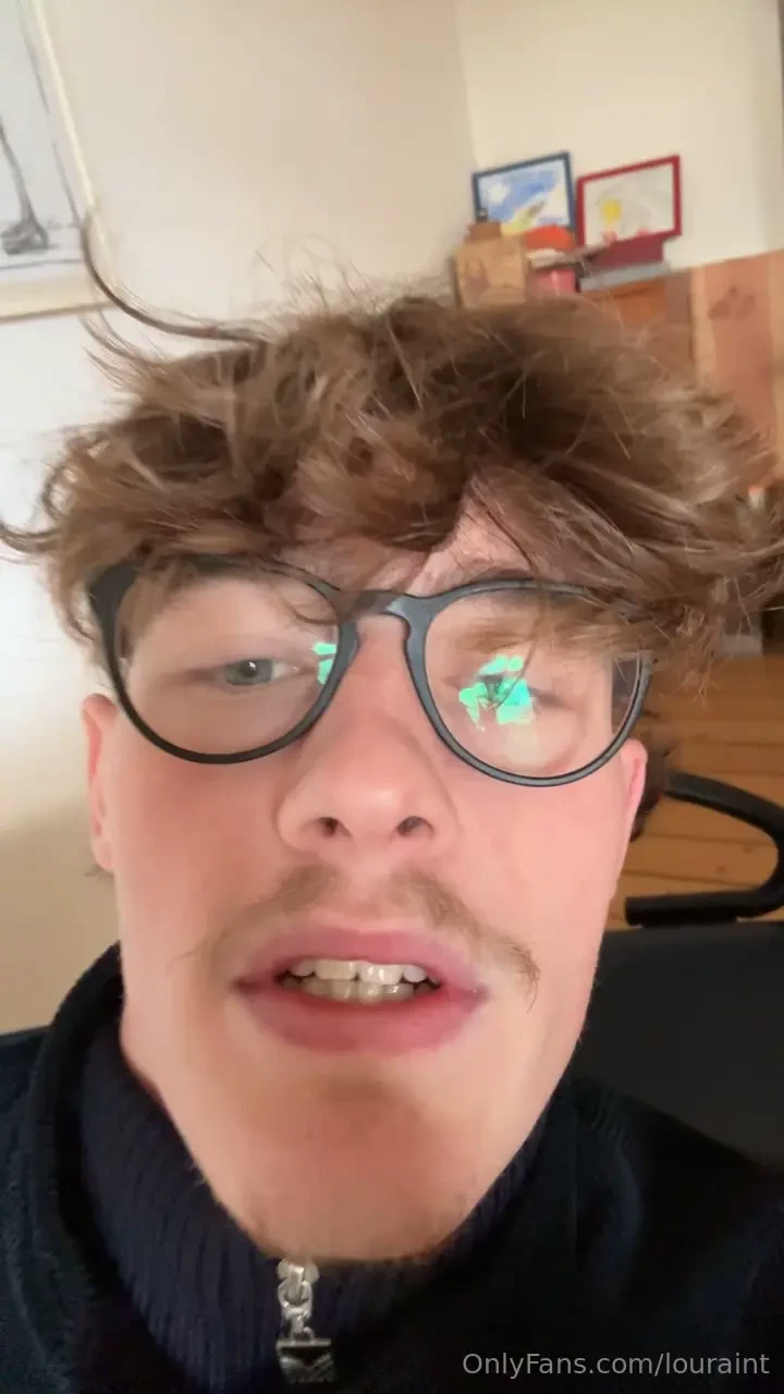 Such a big boner in my pants 