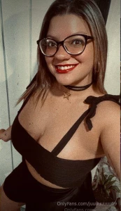 Shes honest and will give you good fun hello babe welcome im mackie i part 1