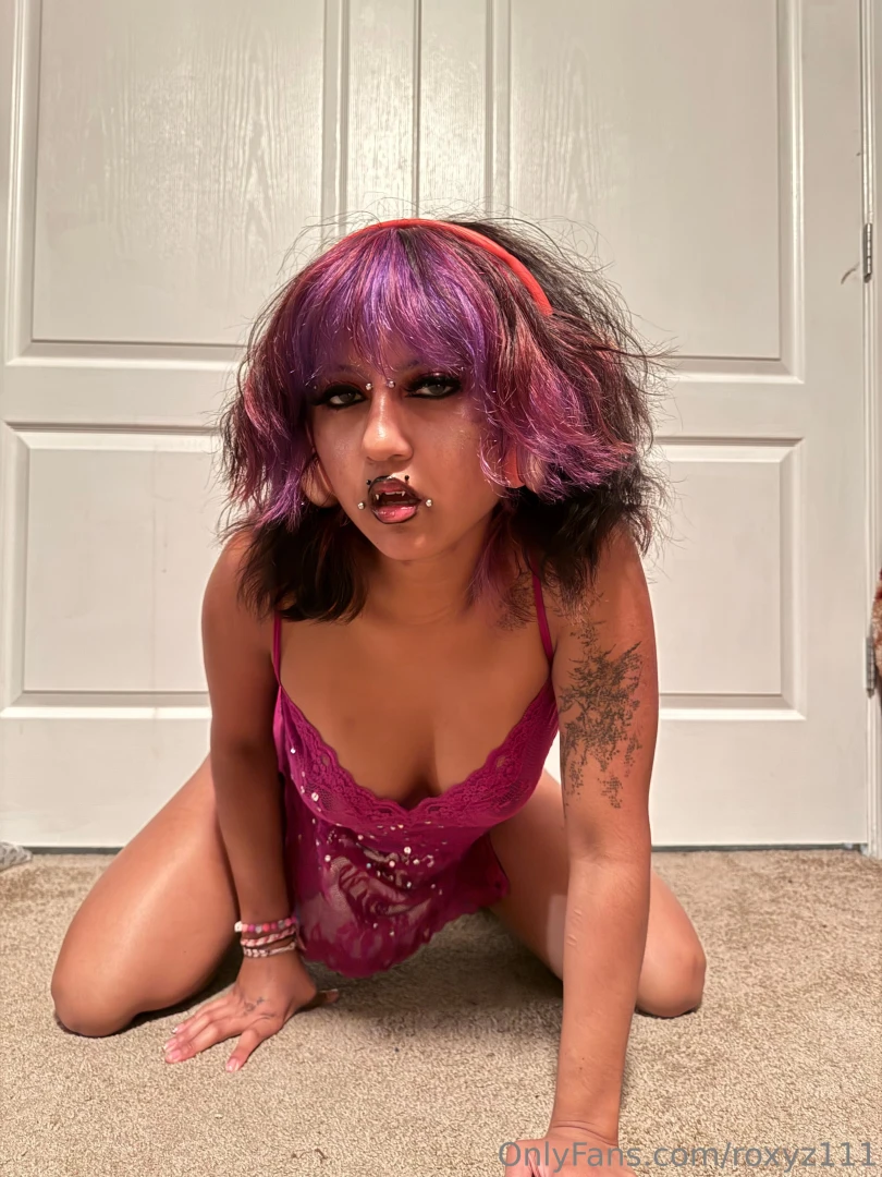 Im back dm me on what u wnt to see for priv videos etc part 5 